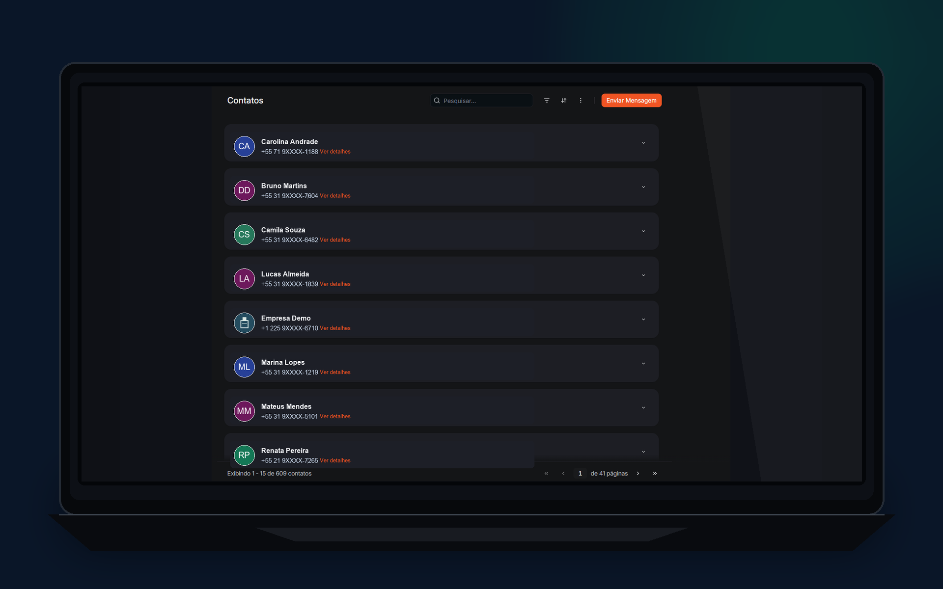 CRM com base de clientes unificada e segmentada